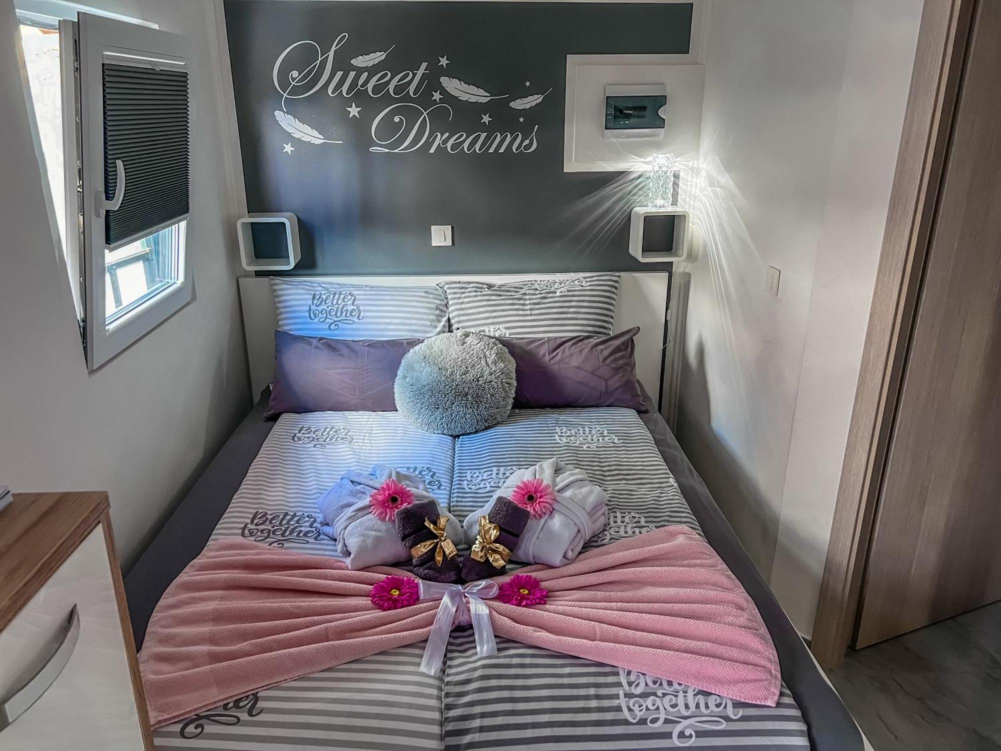 Apartment Sova Or Deluxe Room 33 Блед Экстерьер фото